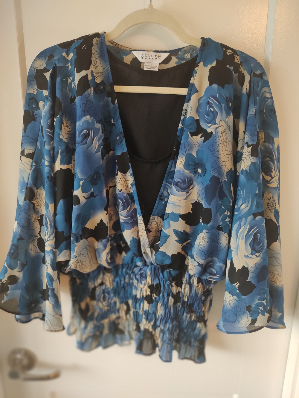 Allison Taylor Blue Floral V-Neck Smocked Waist Blouse #Office #Datenight